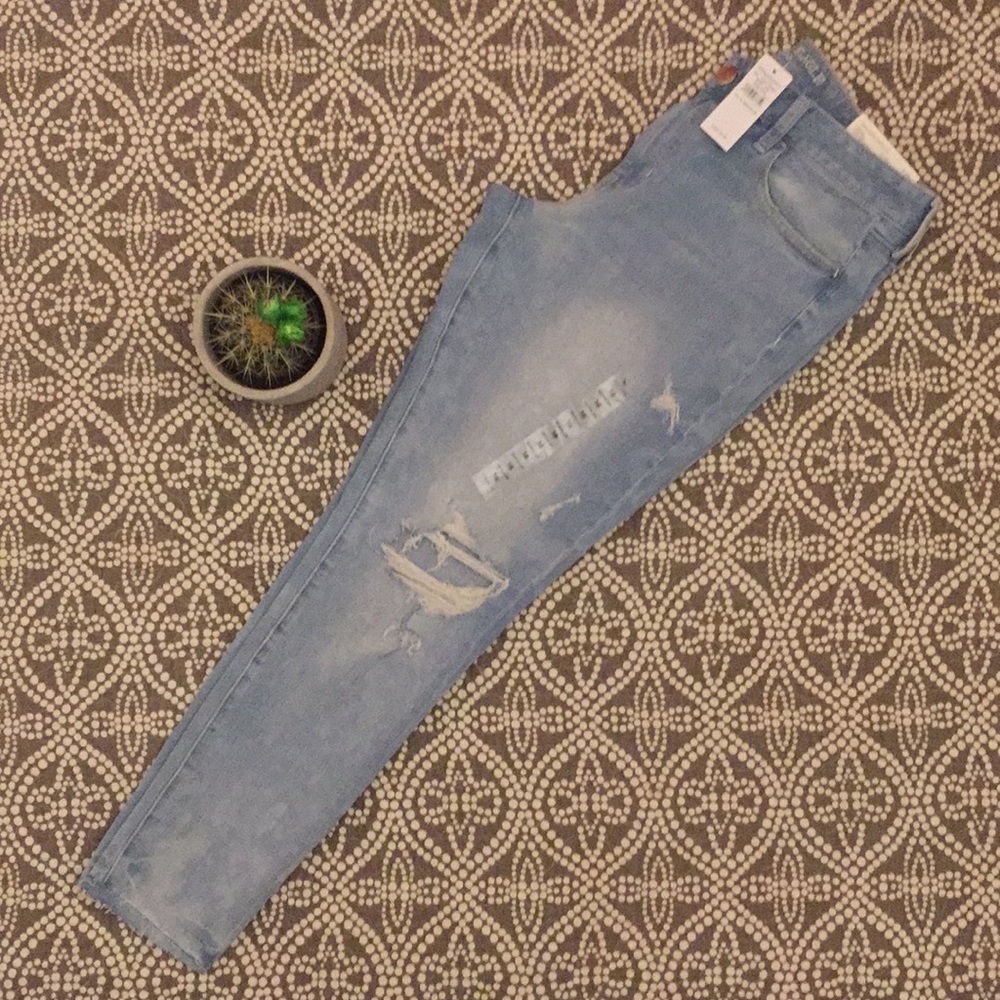 America Eagle distressed denim jeggings 👖